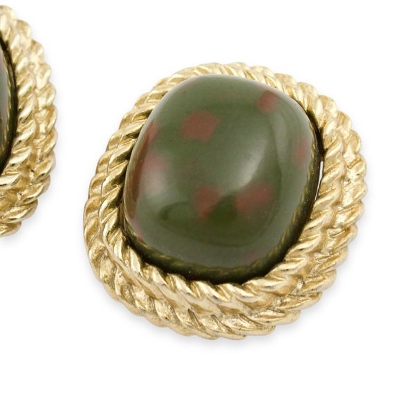 Vintage Sarah Coventry Faux Bloodstone Cabochon Clip On Earrings 1960s Retro - Picture 2 of 5